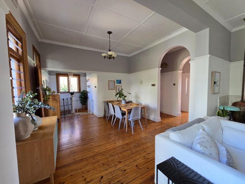 4 Bedroom Property for Sale in Vredehoek Western Cape
